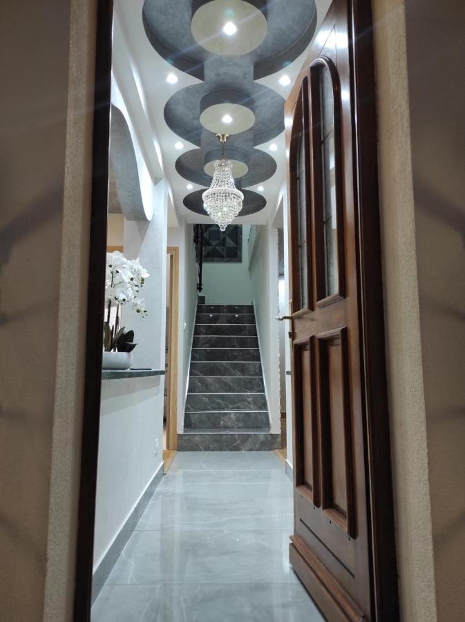 Maison Elegante Et Spacieuse 埃库昂 外观 照片