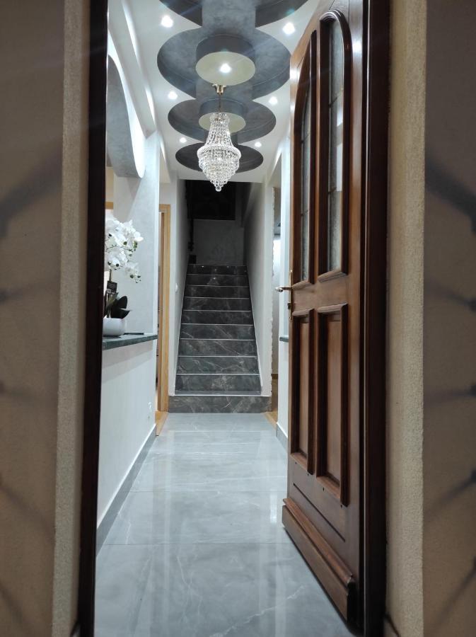 Maison Elegante Et Spacieuse 埃库昂 外观 照片